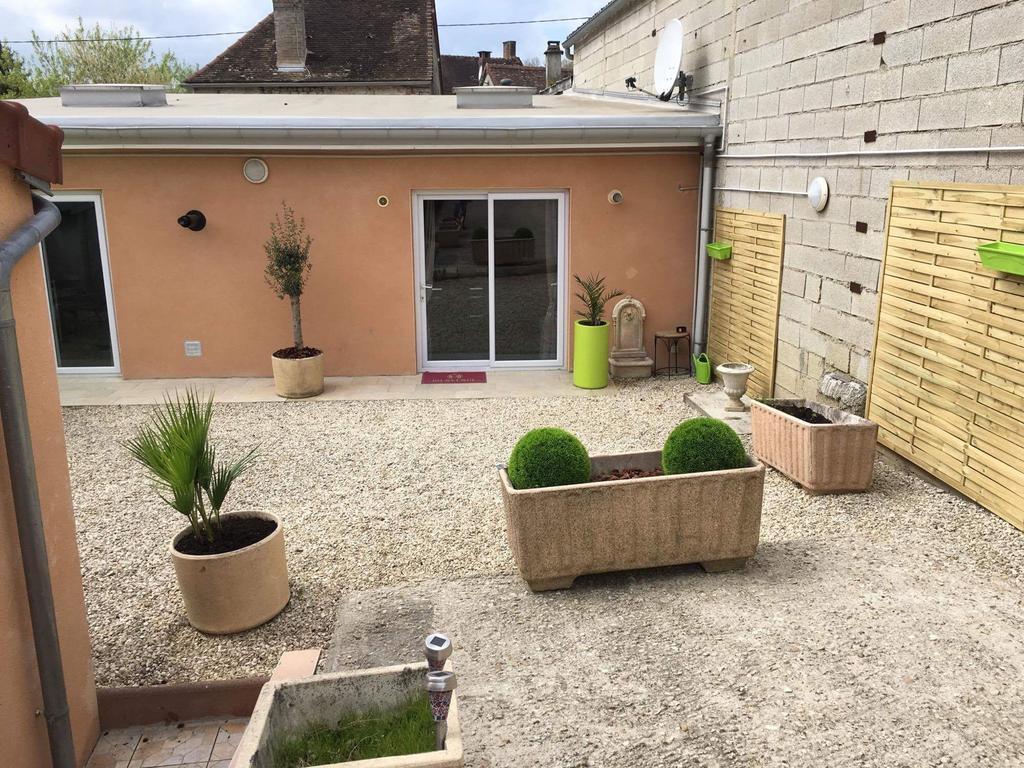 Vila Loft L Atelier De Jacques Pres De Chablis Villy  Exteriér fotografie